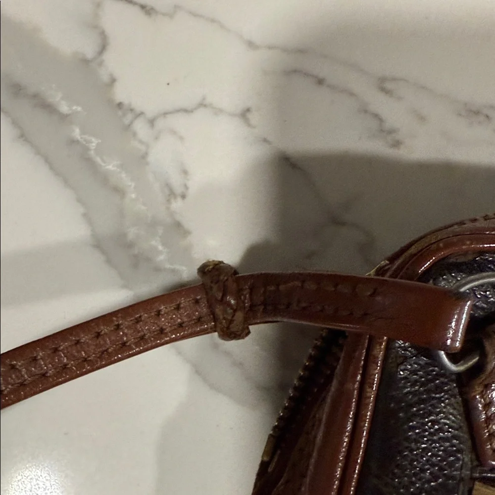 Louis Vuitton Brown Monogram Clutch - Picture 5 of 16